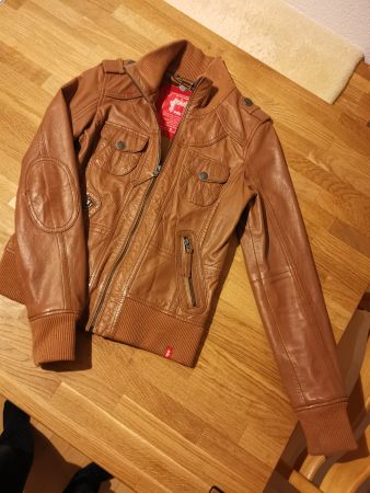 Lederjacke braun