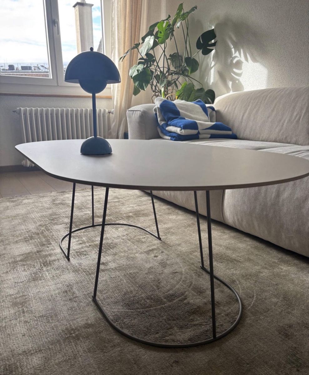 Muuto Tavoli: Muuto Airy Coffee Table Large – Usato da Zürich venduto da dev_y9nj