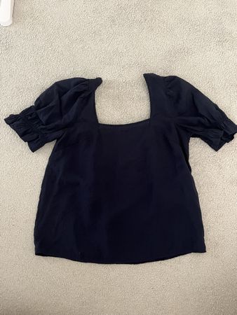 Dunkelblaue Bluse mit Carree Ausschnitt Sqareneck