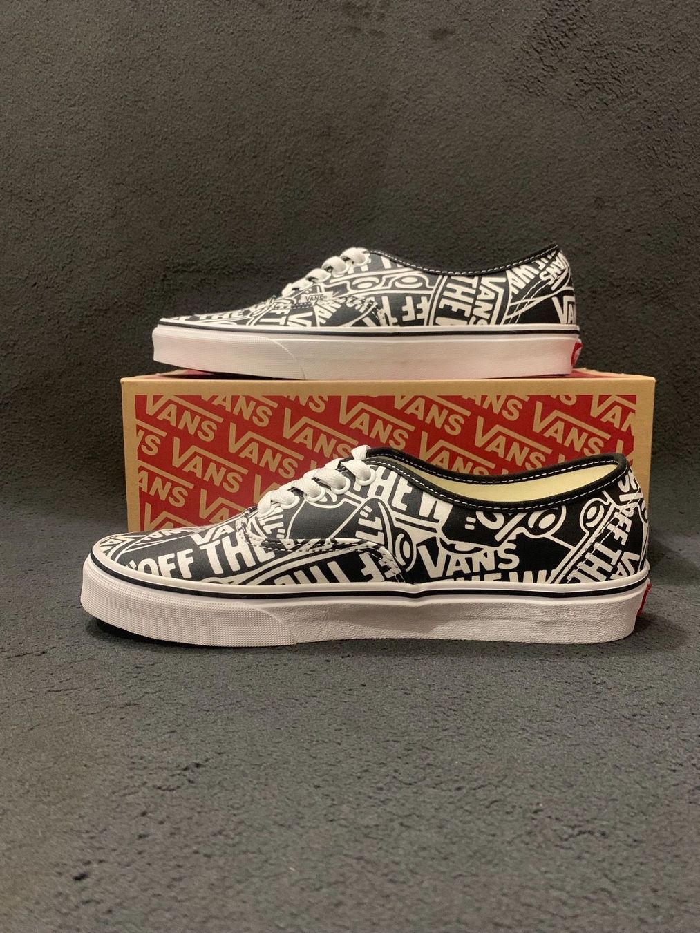 Vans Herrenschuhe: Vans Authentic , Grösse EU 41 – Neu und originalverpackt aus Zürich von LIQUIDATOR.CP 1