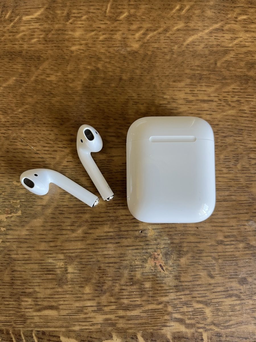 Apple Casques audio: Airpod 2 -2019 – D'occasion à Luzern par korallkrabba