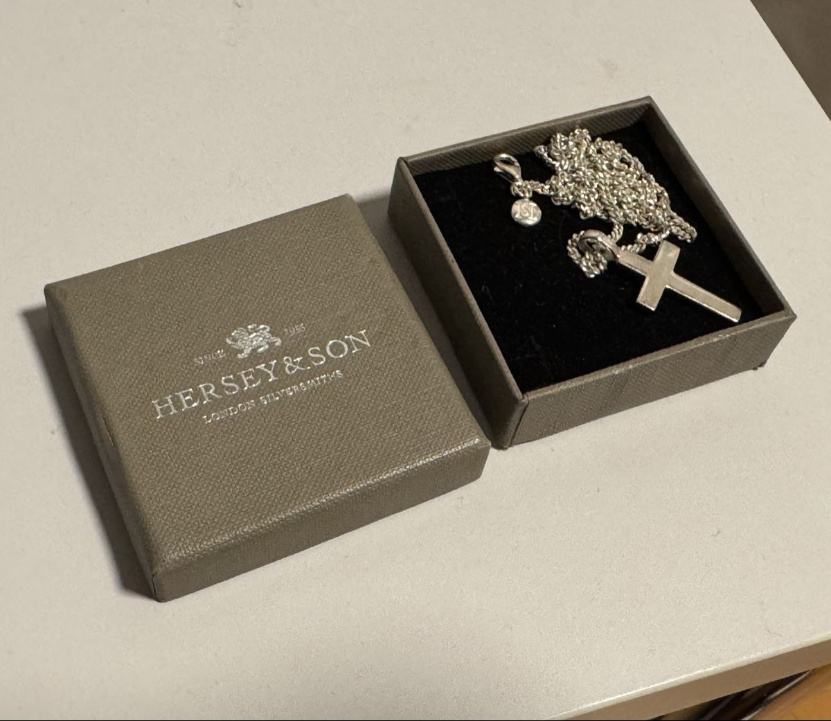 Catenine: Hersey & Son sterling silver Kreuz Kette – Usato da Zürich venduto da tim_t6kb