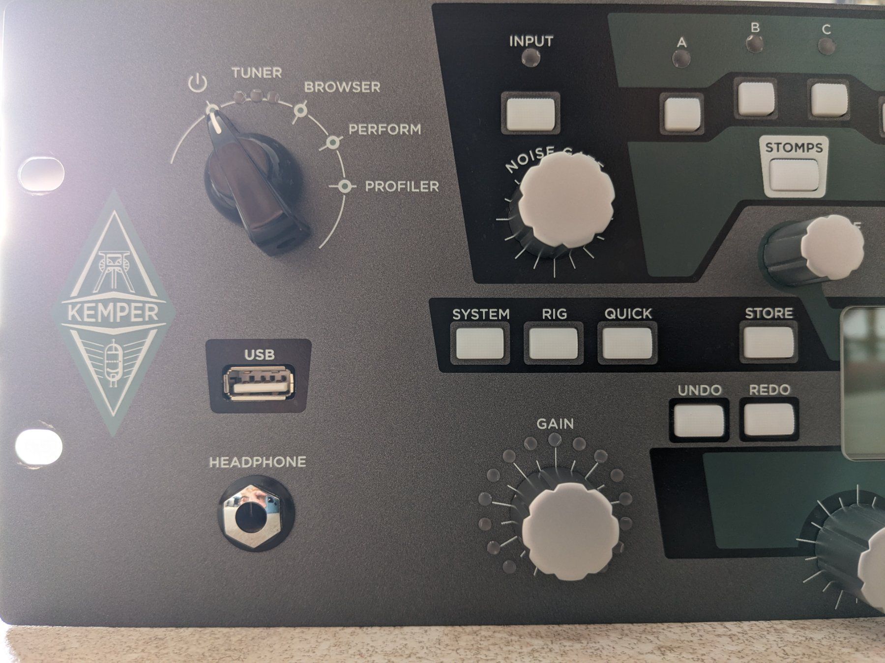 Kemper Amplificatori: Kemper Profiler Rack – Usato da Ostermundigen venduto da HKCoreblade 6