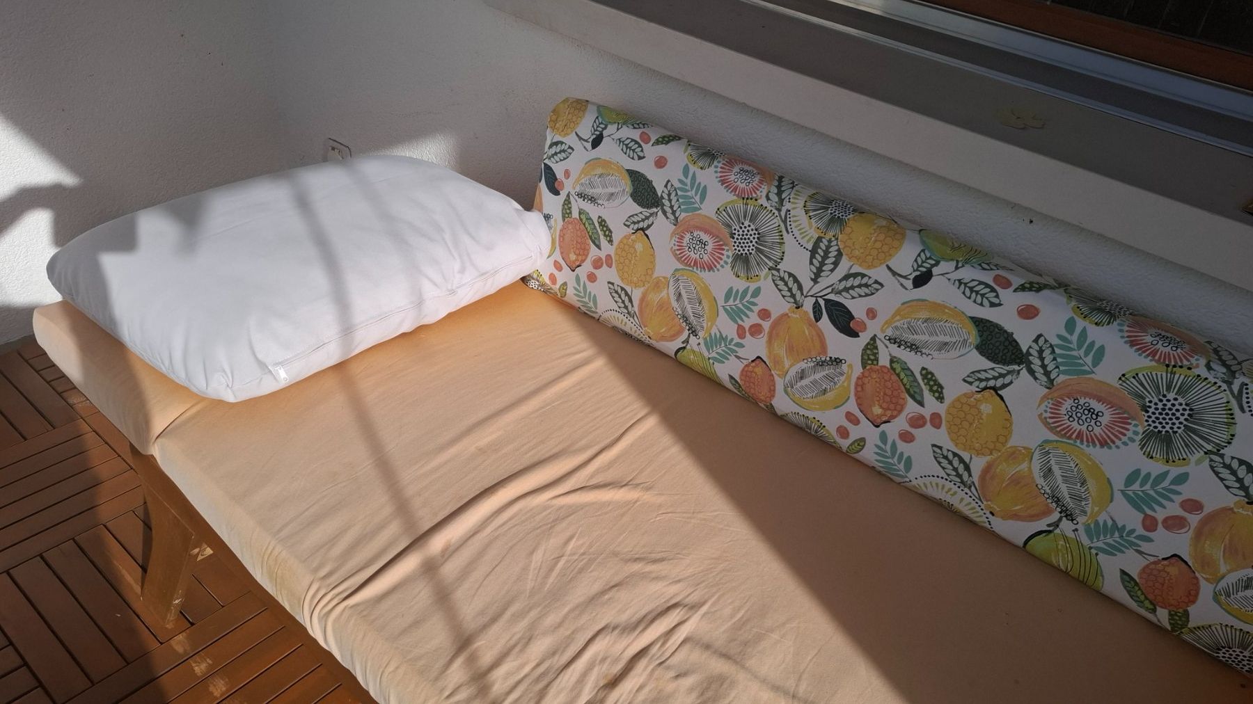 Panchine: Stylische Sonnengarten oder Balkonbank aus Holz – Usato da Dietwil venduto da Katakumba 2