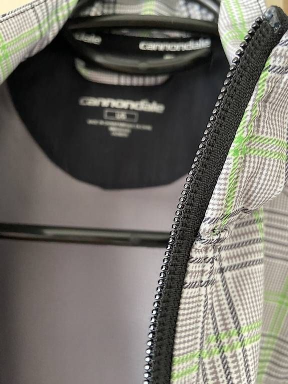 Jacken: MTB Jacke von Cannondale – Gebraucht aus Luzern von Samsay 2