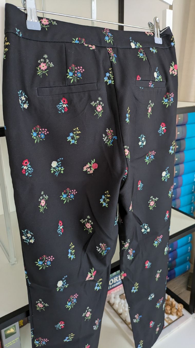 Pantalons: Hose Elastisch, Gr. S-36 Neuwertig – D'occasion à Winterthur par tim_cl8x 2