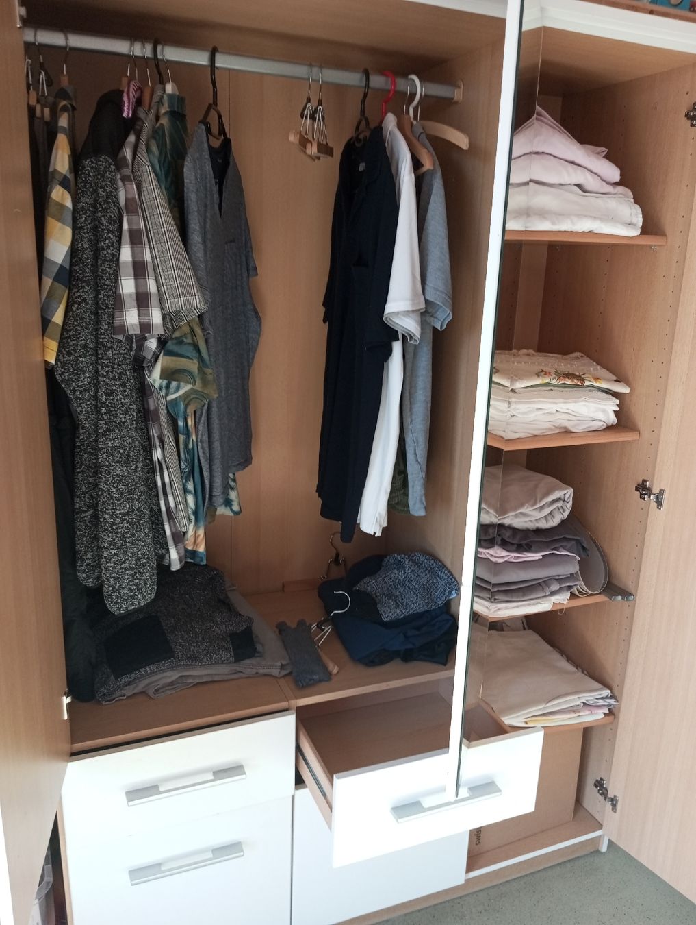 Armadi: Kleiderschrank – Usato da Dörflingen venduto da kke_6d8r 2