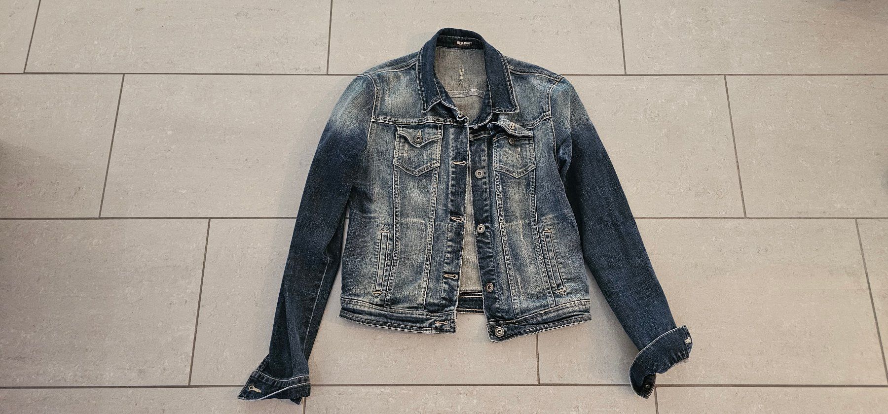Giacche: Giacca jeans – Usato da Gordola venduto da Alfacigno