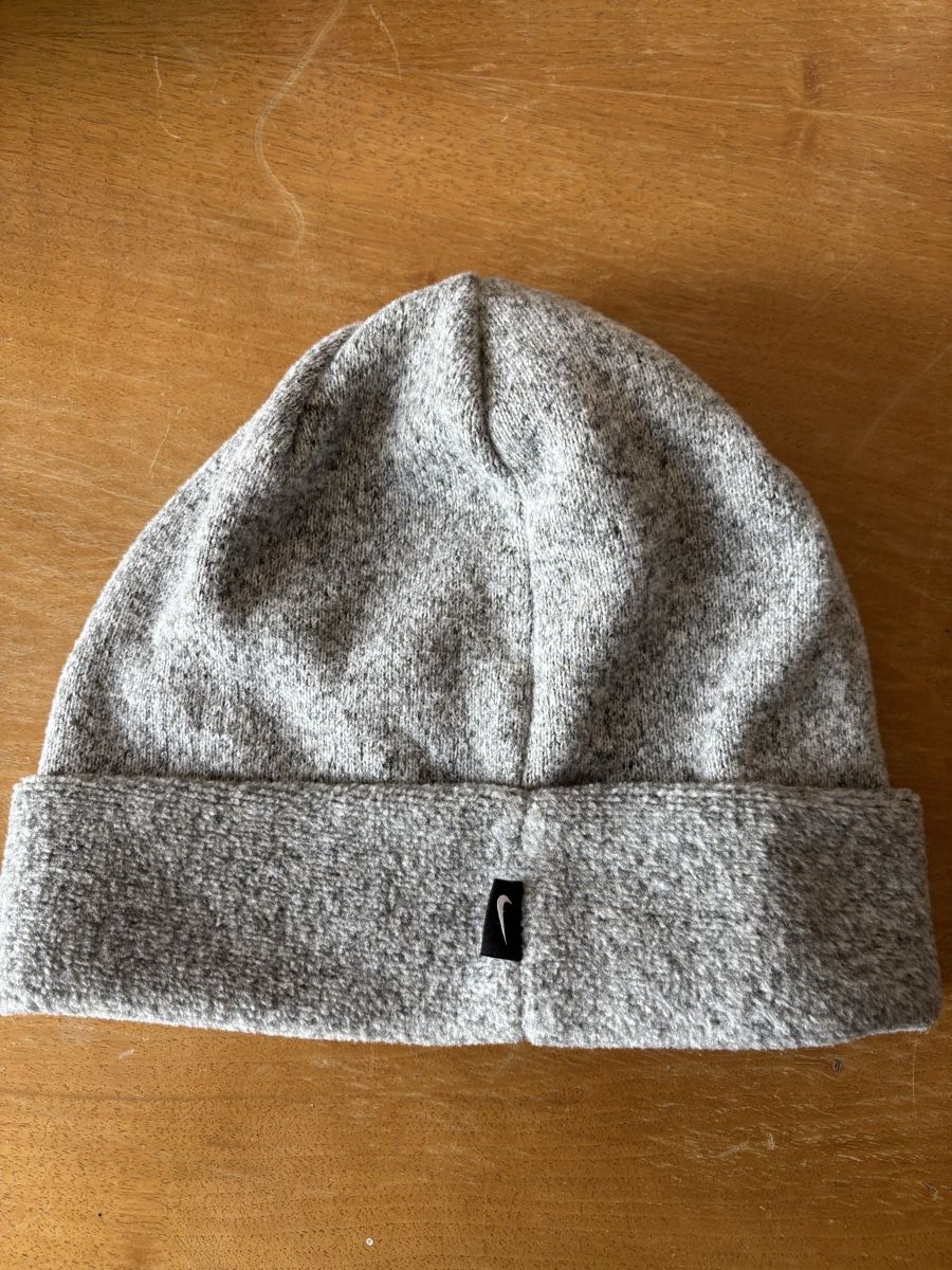 Nike Copricapi, berretti & cappellini: Nike Beanie unisex – Nuovo (secondo la descrizione) da Wald AR venduto da bertli00 1