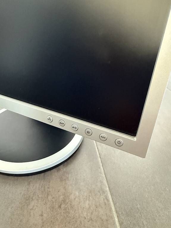 Monitor: Monitor Samsung syncmaster 940Fn 19'' – Usato da Stachen venduto da maf_5cnd 2