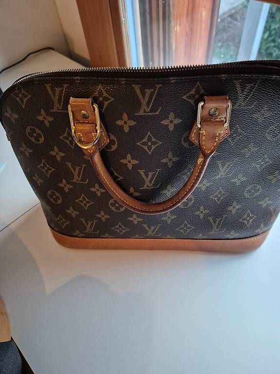 Taschen für Damen: Louis Vuitton Alma – Gebraucht aus Langnau i. E. von Diamant028