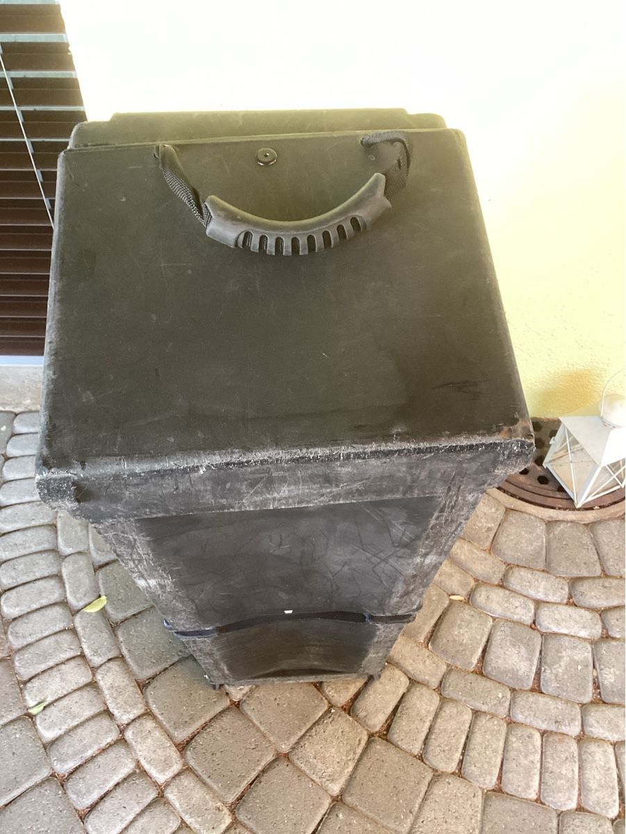 Valises de voyage: Hardcase Hardware-Koffer mit 2 Griffen und 2 Rollen • Drums – D'occasion à Seon par LivEst 4