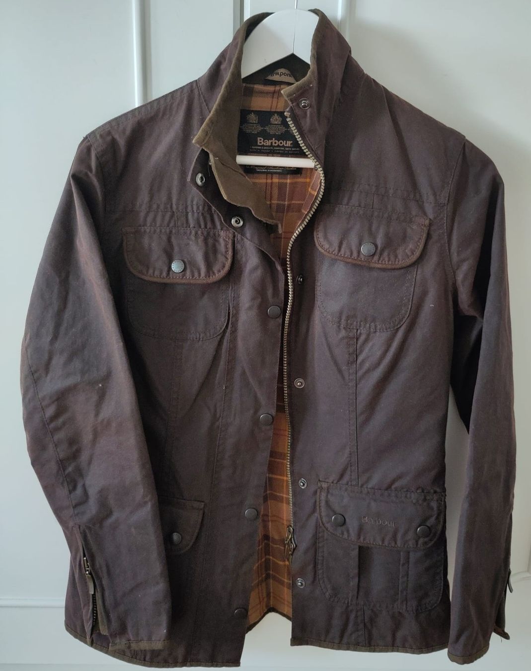 Barbour Giacche: Veste Barbour cirée marron (S) – Usato da Lausanne venduto da HelenaK
