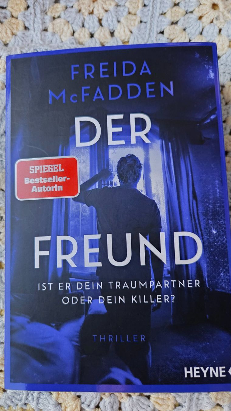 Bücher: Freida McFadden Der Freund – Gebraucht aus Weggis von Leeclipse