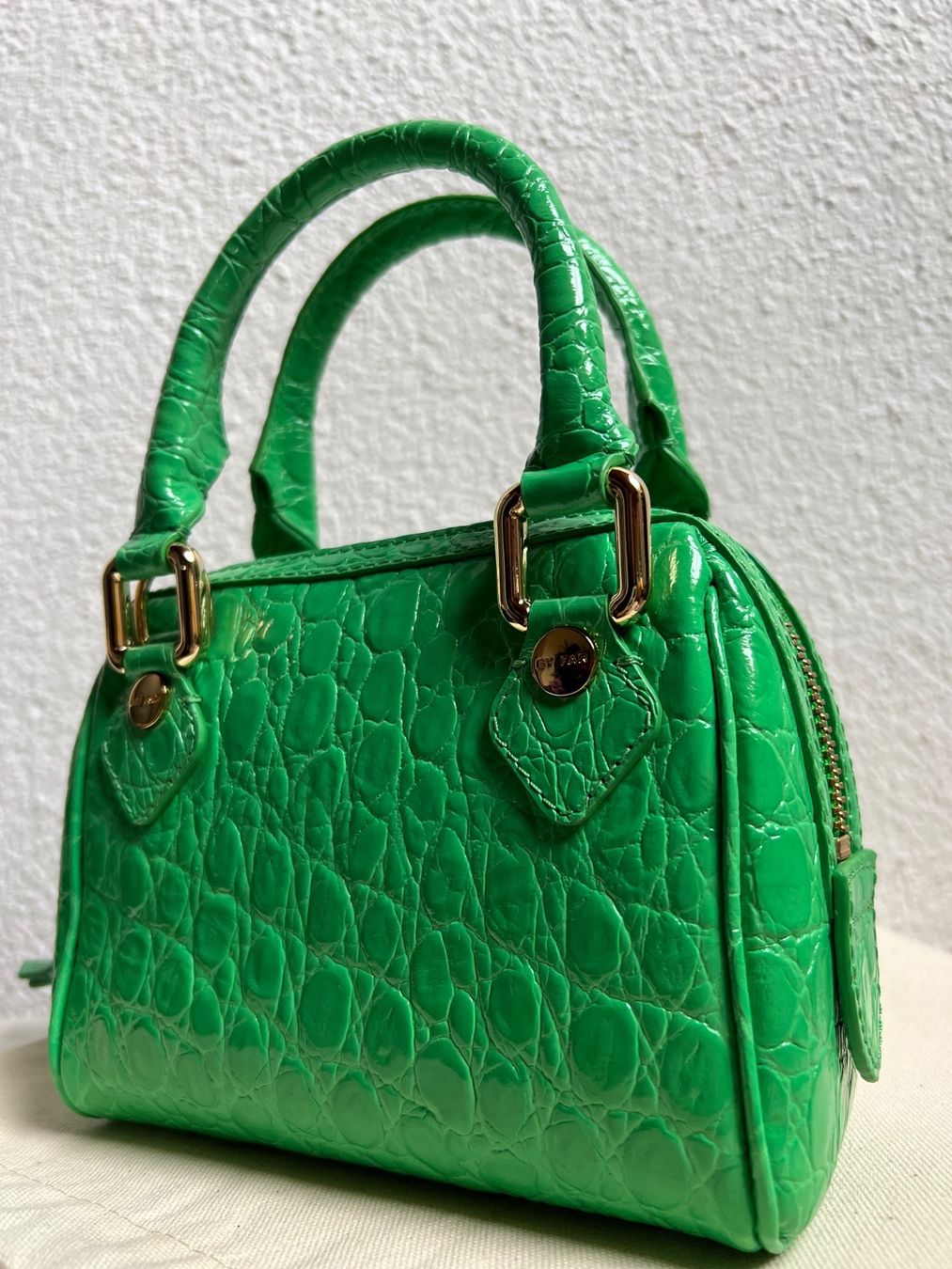 Taschen für Damen: Bezaubernde By Far Minibag – Neu (gemäss Beschreibung) aus Fischbach LU von Dear.Luki 3