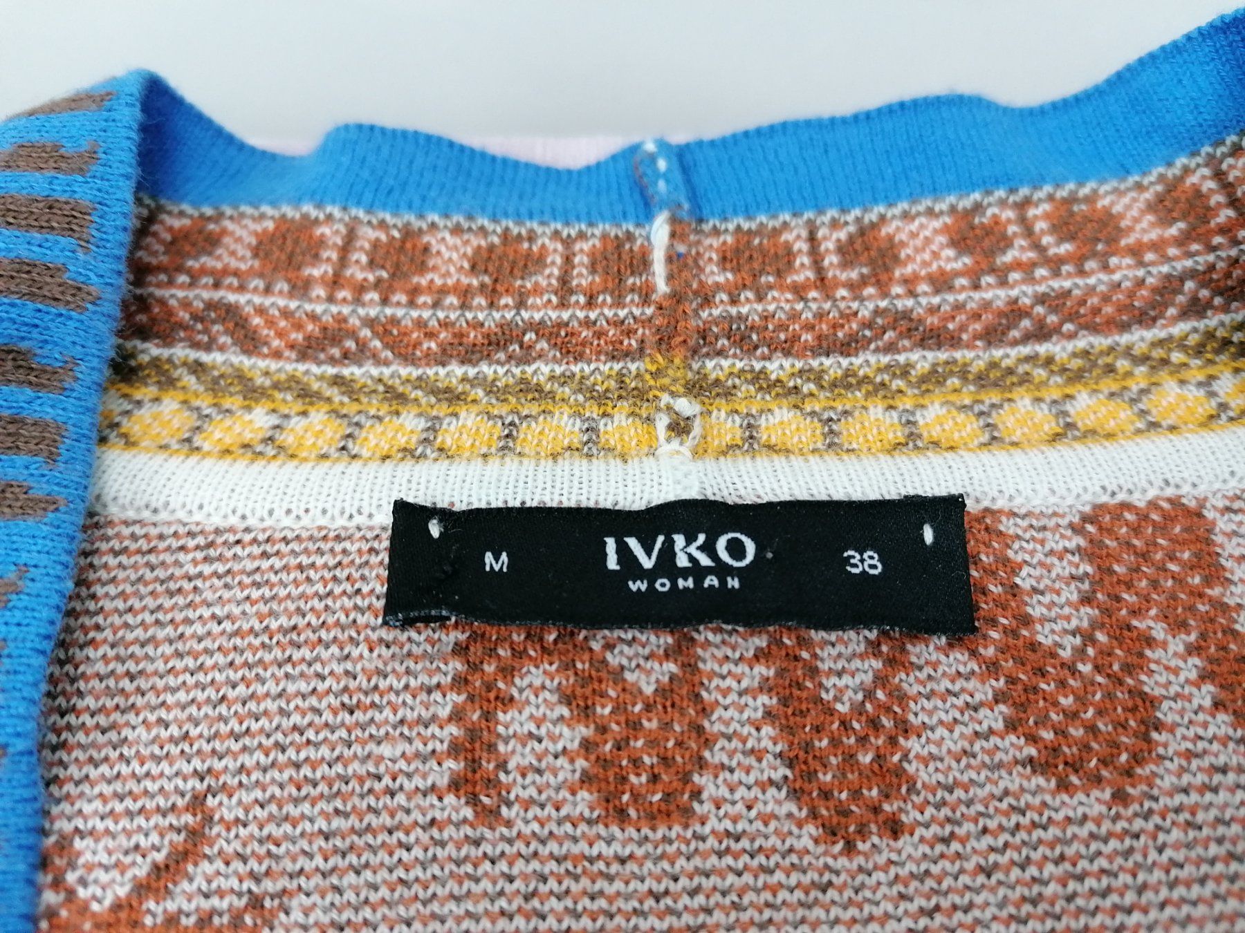 Ivko Giacche: Farbenfrohe Damenjacke IVKO – Usato da Köniz venduto da Brockenreich 2