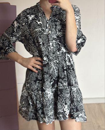 Sommerliches Kleid mit Muster, Onesize, Top Zustand!
