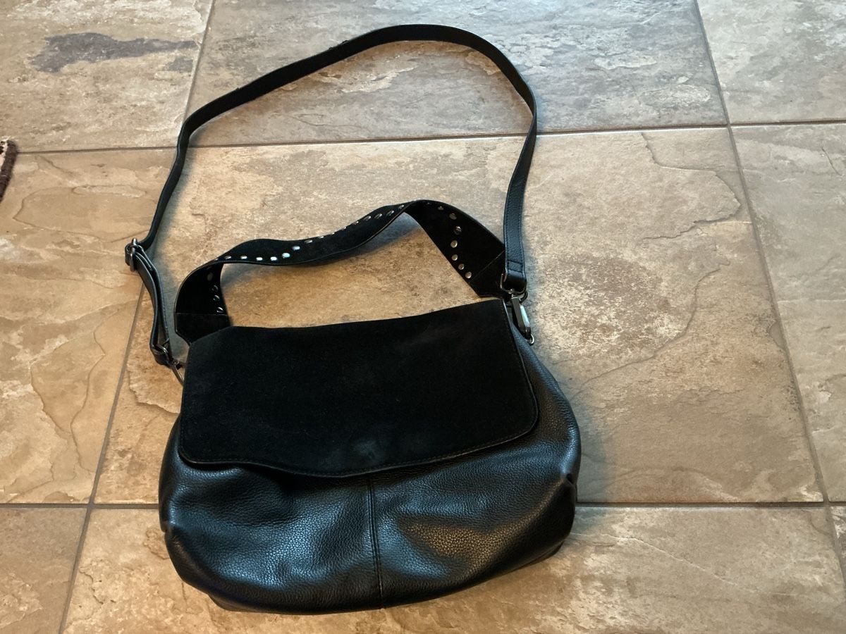 Pieces Borse da donna: Pieces Ledertasche – Usato da Buchs AG venduto da chipmunk710 1
