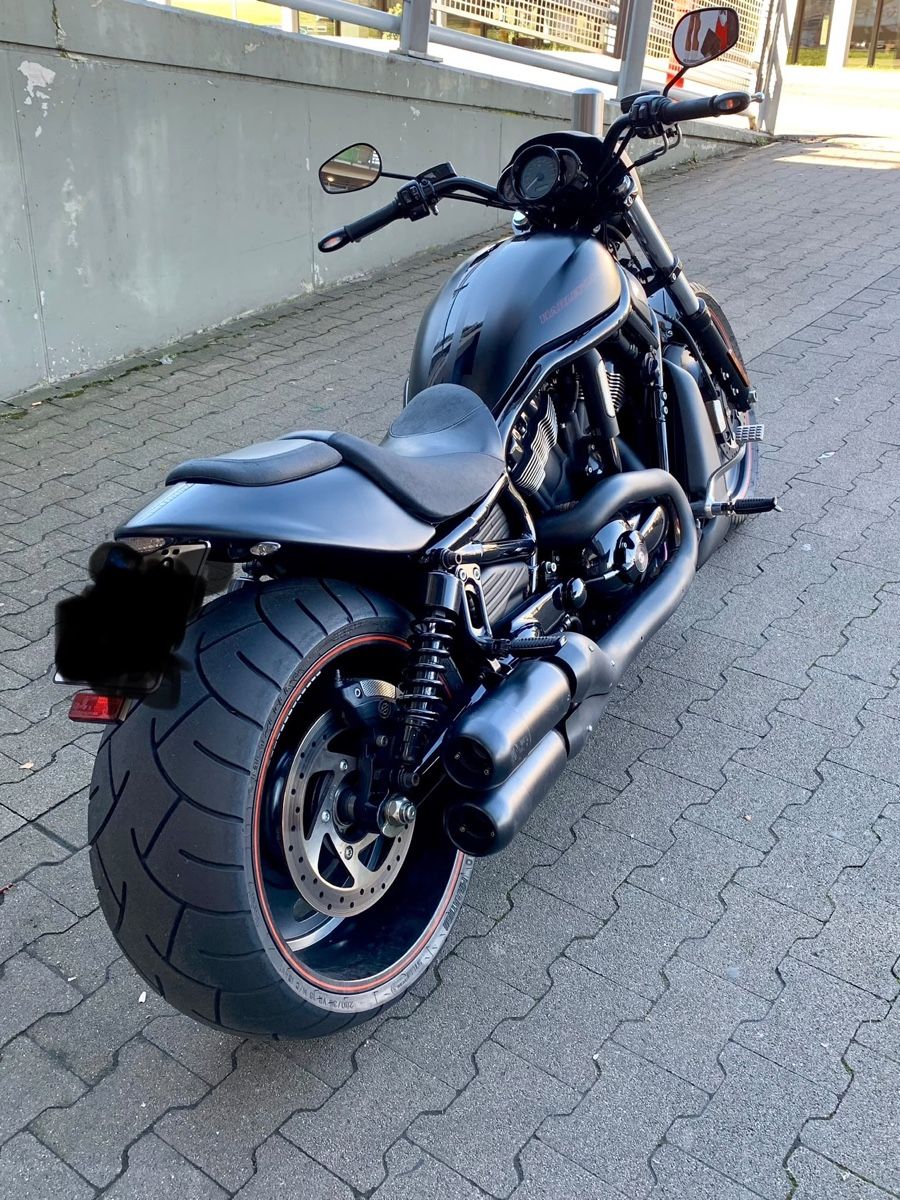 Harley-Davidson Chopper: Harley-Davidson Night Rot spaciall 2007 – Gebraucht aus Pratteln von jes_ybg6 3