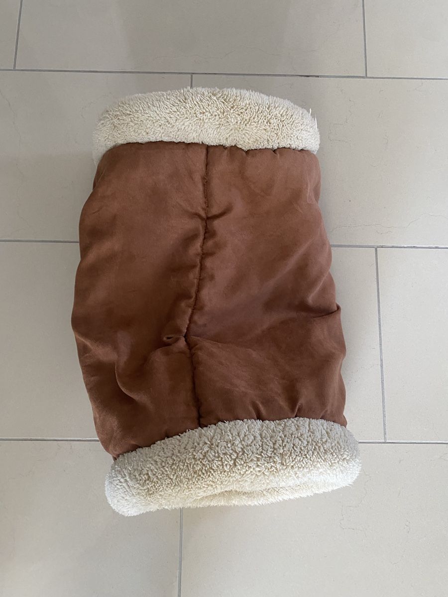 Liege- & Schlafplätze: Katzenkuschelsack / Kuscheltunnel  – Gebraucht aus Rorschach von Lauraq12 5