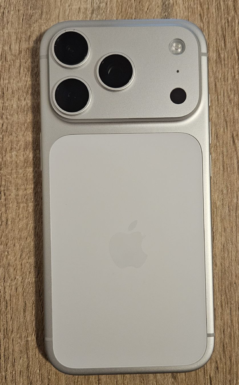 Apple Handys / Smartphones: I Phone 17 Pro 256GB Silver – Gebraucht aus Bellach von sel_fd7x 2
