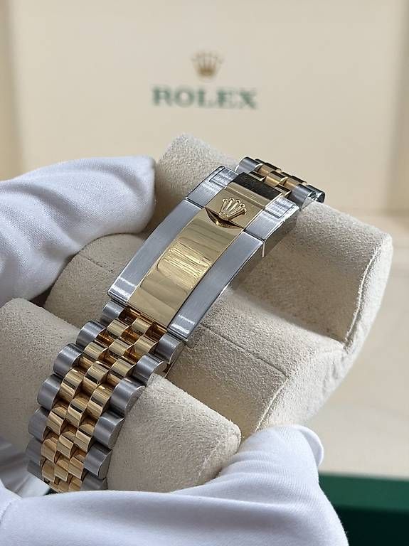 Rolex Orologi: Rolex GMT-Master 2 - Zombie - 2024 – Usato da Schindellegi venduto da SchLux 3