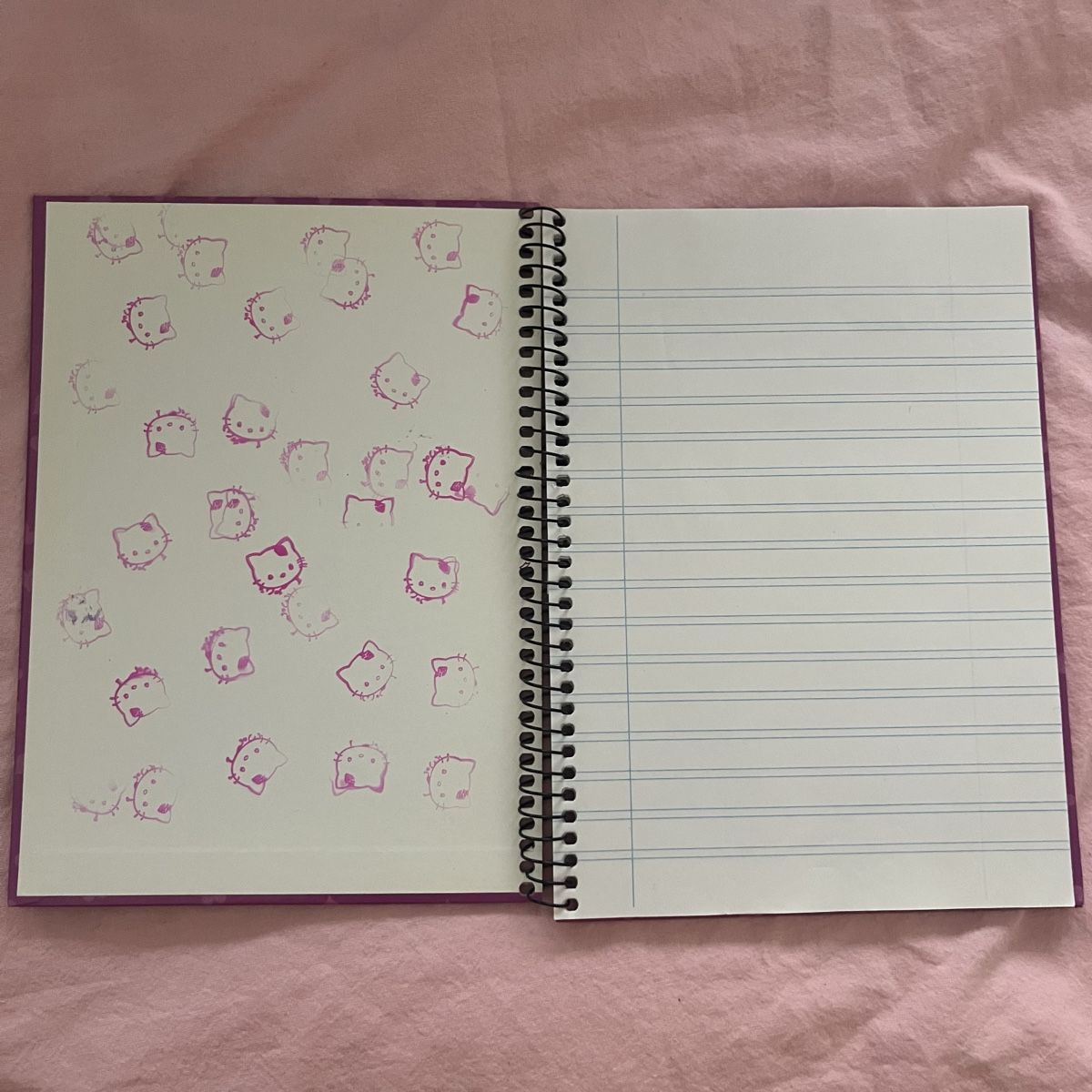 Blocchi: Cahier Disney Minnie Mouse – Usato da Le Grand-Saconnex venduto da Koko.hime_ 2