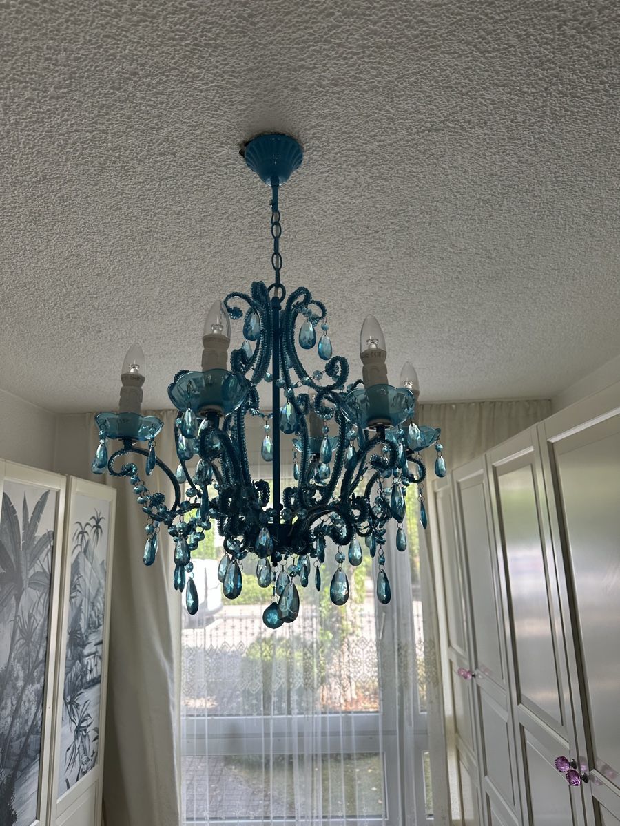Lustres & lampes de plafonds: Kronleuchter blau – D'occasion à Oberglatt ZH par any58