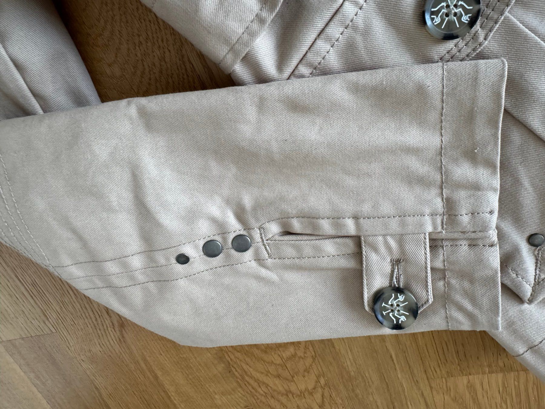 Giacche: Damen-Jacke Grösse M – Usato da Frauenkappelen venduto da HDPerle 6