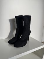 CHANEL Black Suede Ankle Boots (Taille-39,5)