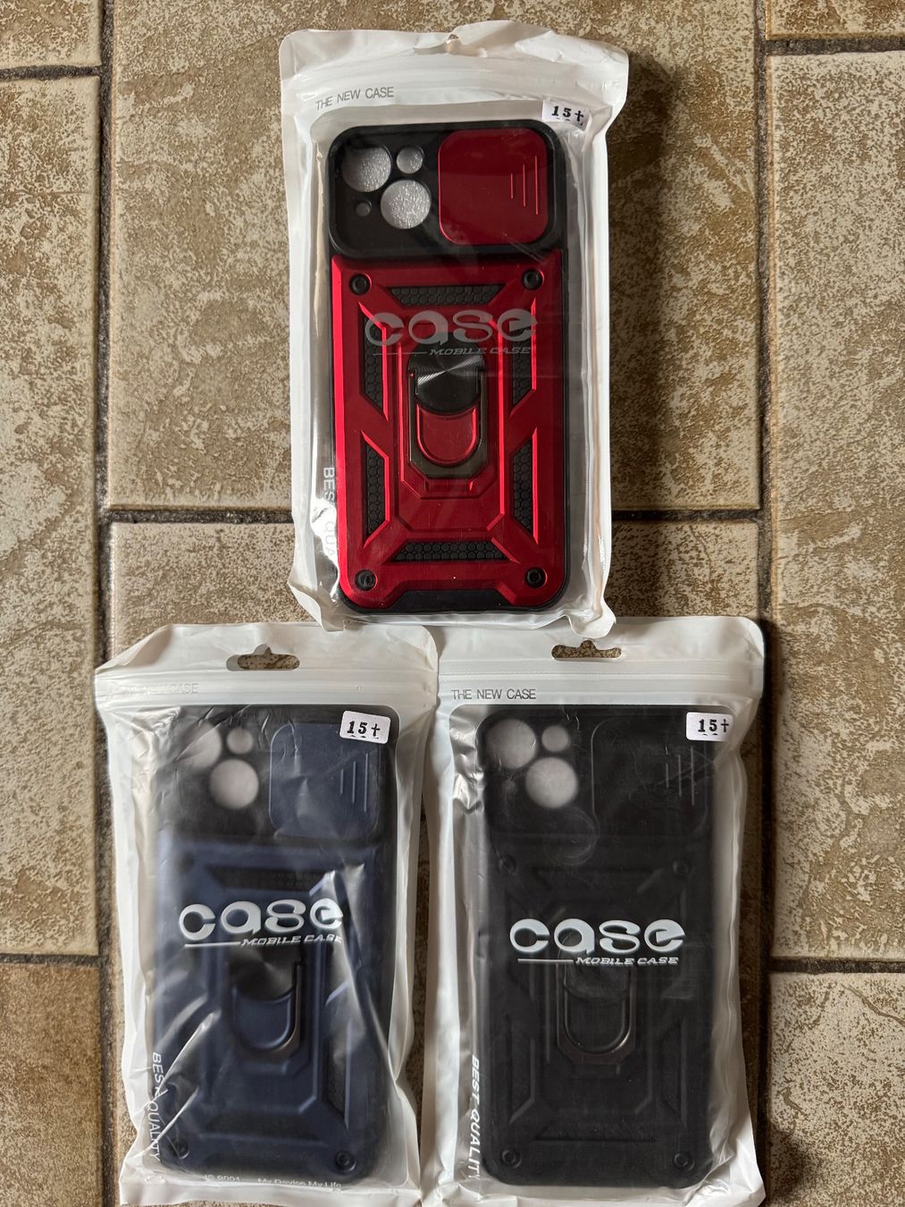 Cover & Protezioni schermo: Etuis pour iPhone 15+ – Nuovo e nell'imballaggio originale da marly venduto da karolline01 1