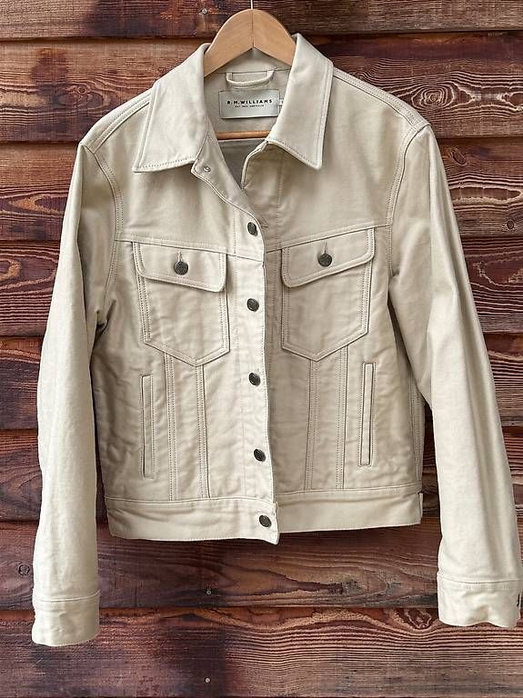 Giacche: Jacke Gr. M – Usato da Lichtensteig venduto da Twalt