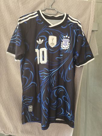 Messi Trikot Grösse L