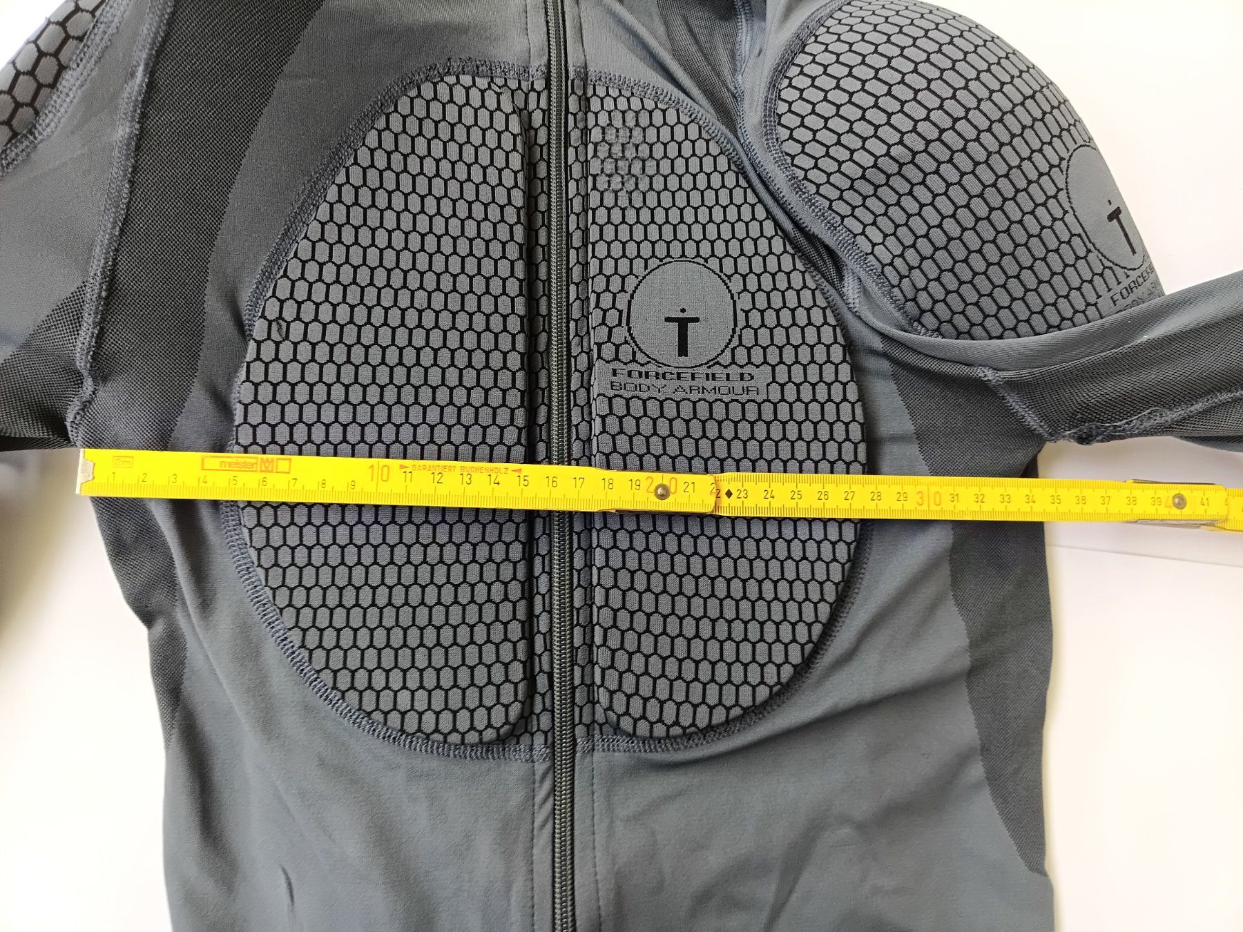 Schutz & Schoner: TINKERFEILD Protektoren-Jacke S – Gebraucht aus Wängi von Ladys_First 8