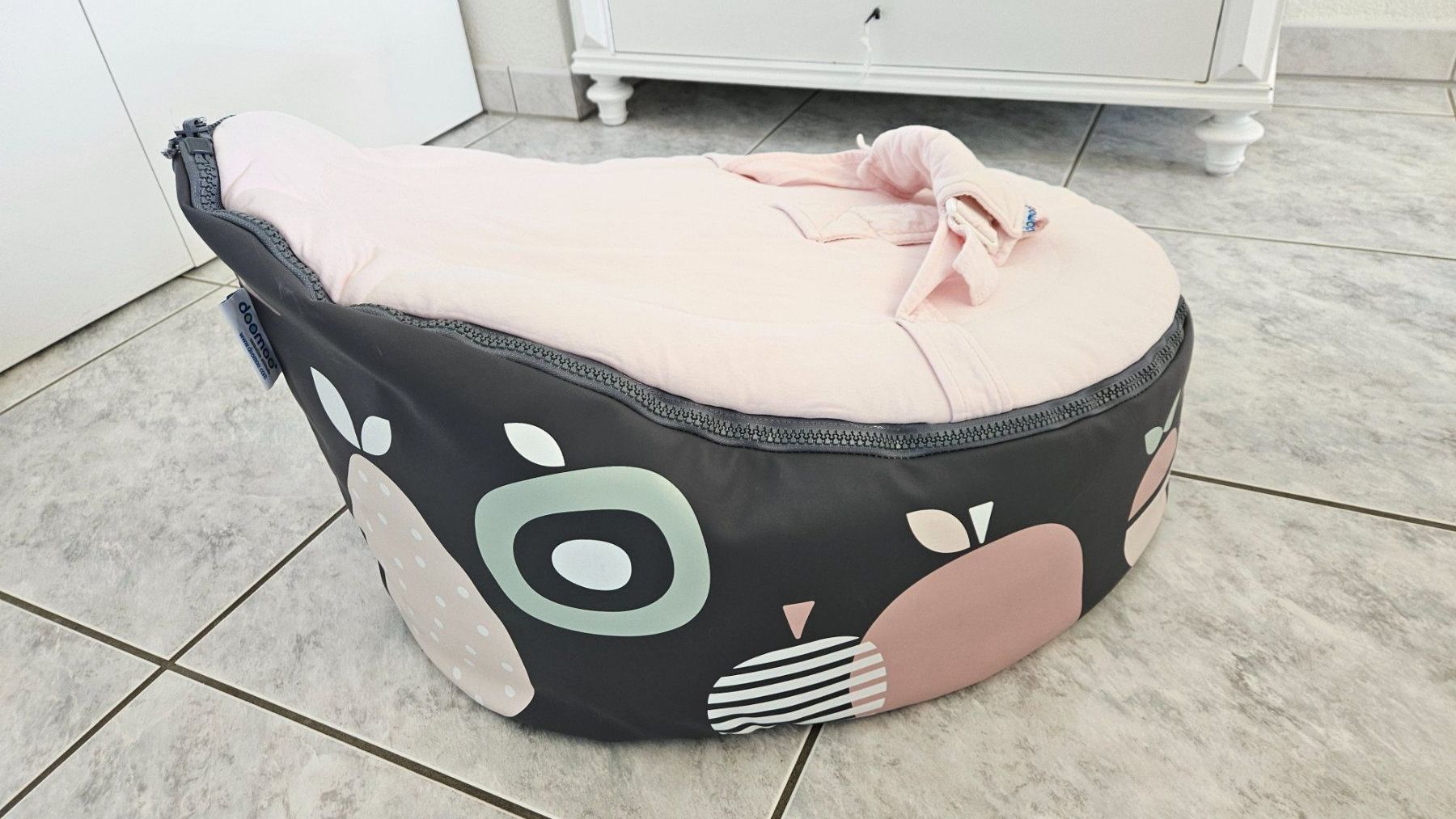 Doomoo Sdraiette & Sdraiette a dondolo: babymoov doomoo 2in1 Babyliege Sitzsack Wippe – Usato da Gossau ZH venduto da Goes05 5