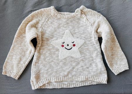 Pull chaud bébé