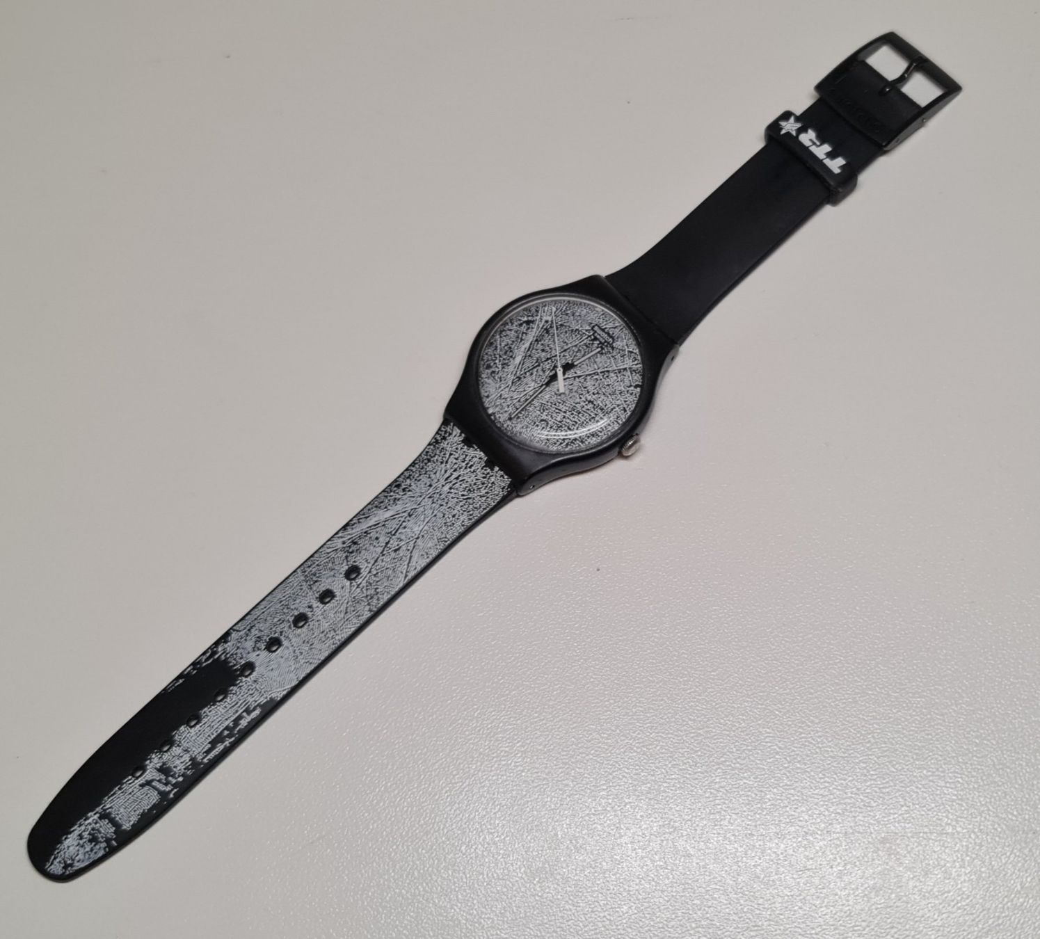 Swatch Orologi: Swatch ⌚RECOGNIZE ME - SUOZ136 – Usato da Eschenbach SG venduto da Piratenschatz