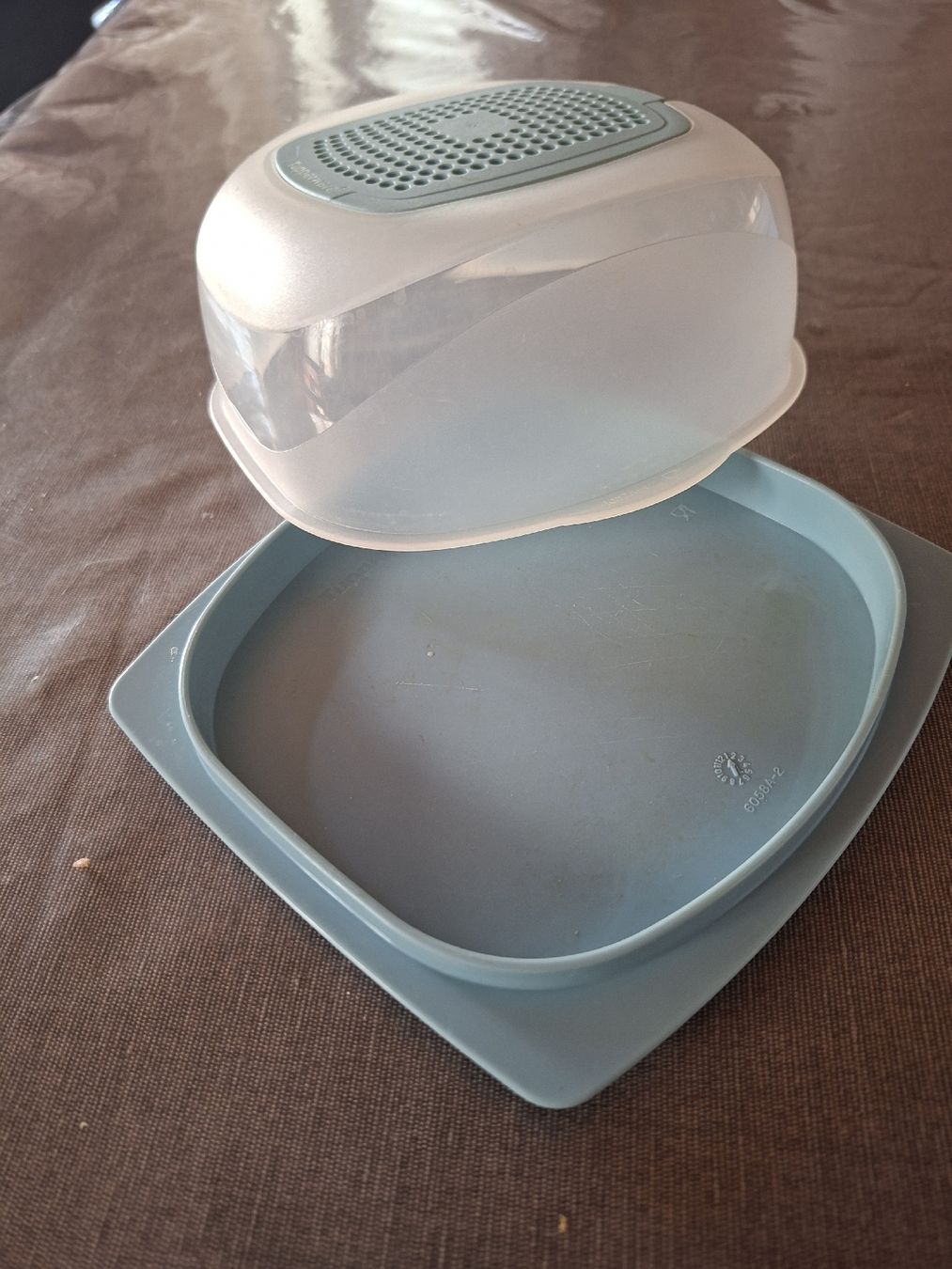 Tupperware Behälter & Ähnliches: boite à fromage tupperware – Gebraucht aus Montmollin von islachat 3