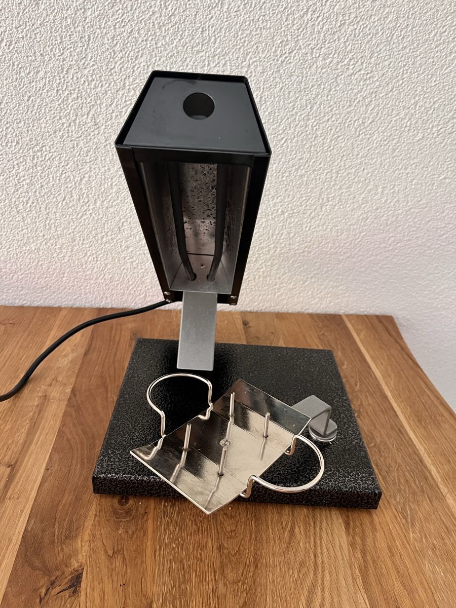 Elettrodomestici da cucina: Four à raclette TTM quart de meule  – Usato da Etoy venduto da Sbouchon 1