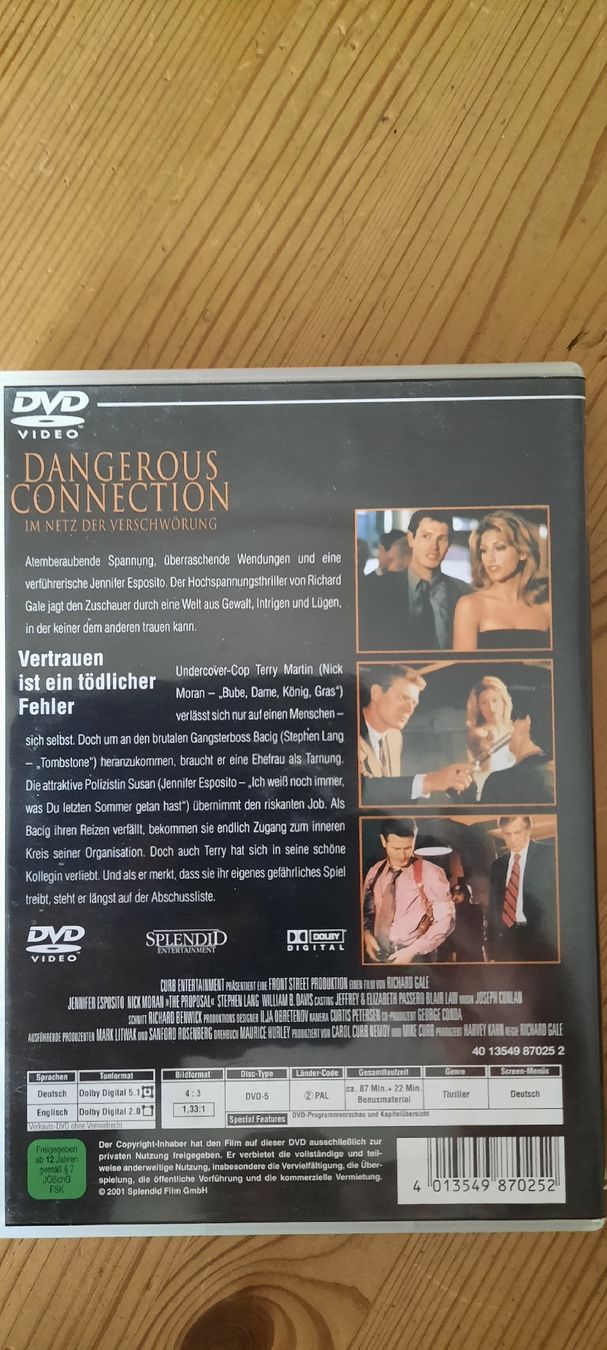 Tutti i DVDs: Dangerous Connection DVD guter Zustand – Usato da Konolfingen venduto da the_5fqm 1