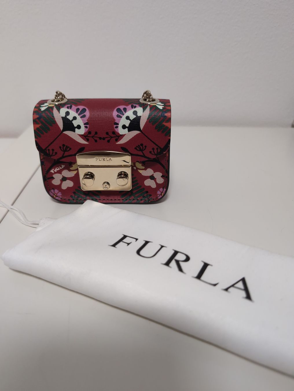 Furla Borse da donna: Borsa mini Furla nuova – Nuovo (secondo la descrizione) da S. Pietro venduto da van_2826