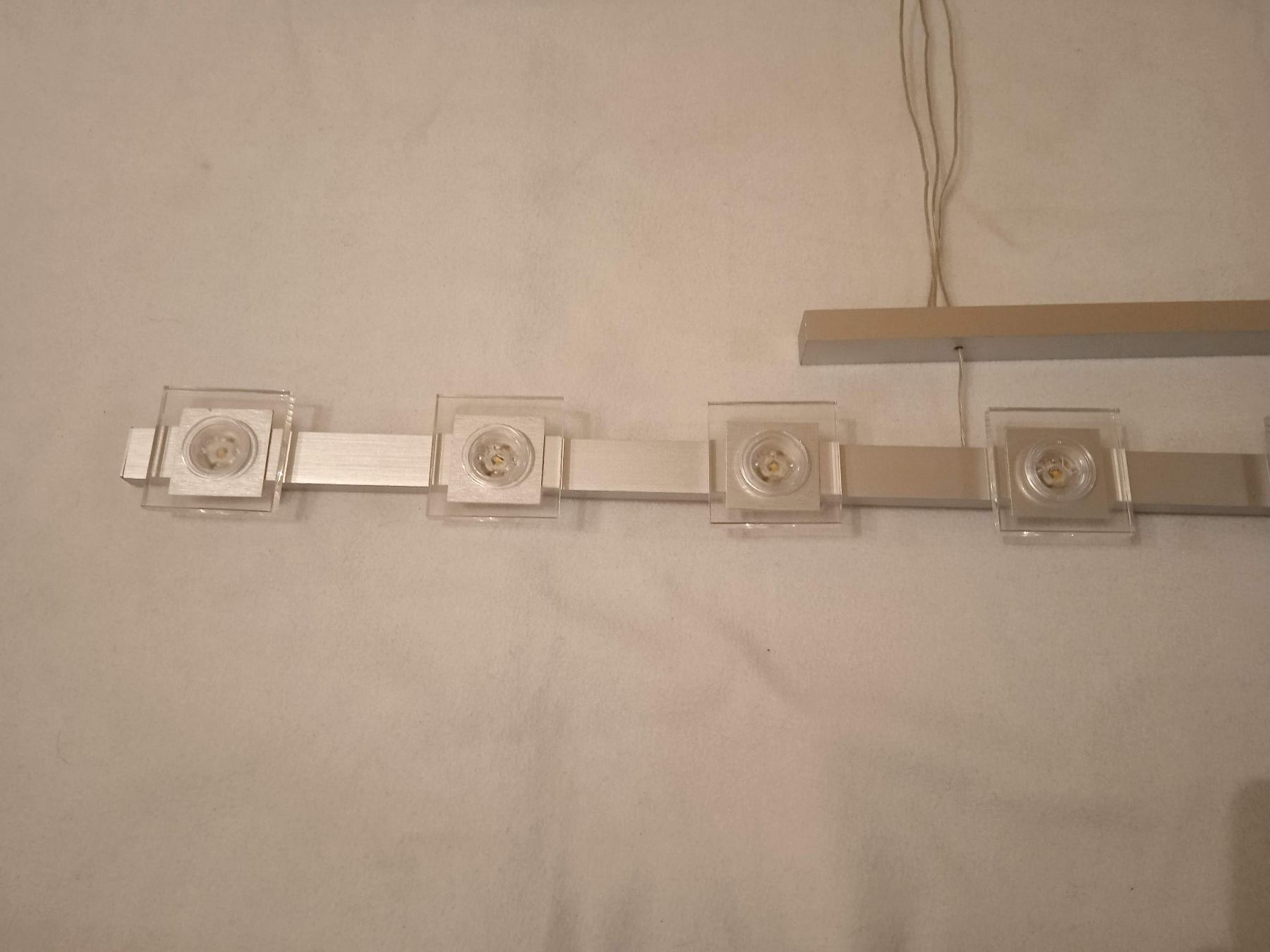 Kronleuchter & Deckenlampen: Schöne, moderne LED Lampe / Hängelampe – Gebraucht aus Zollikofen von kom_2ddj 1