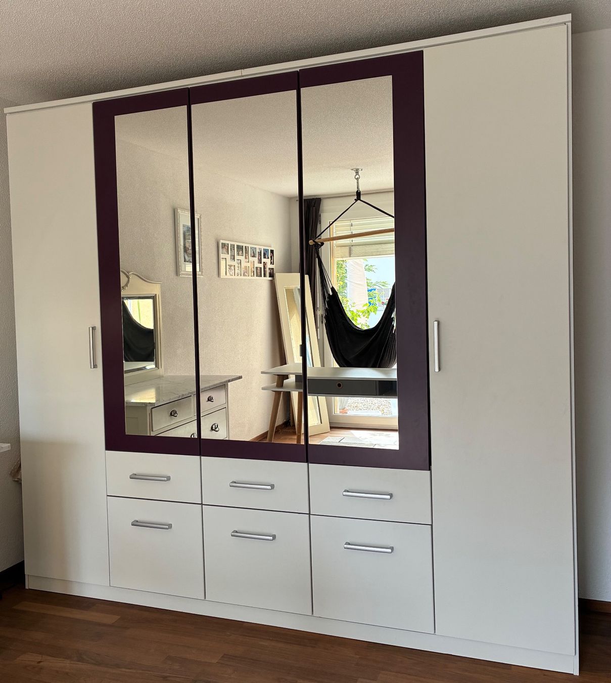 Schränke: Kleiderschrank – Gebraucht aus Giffers von ame_6txd