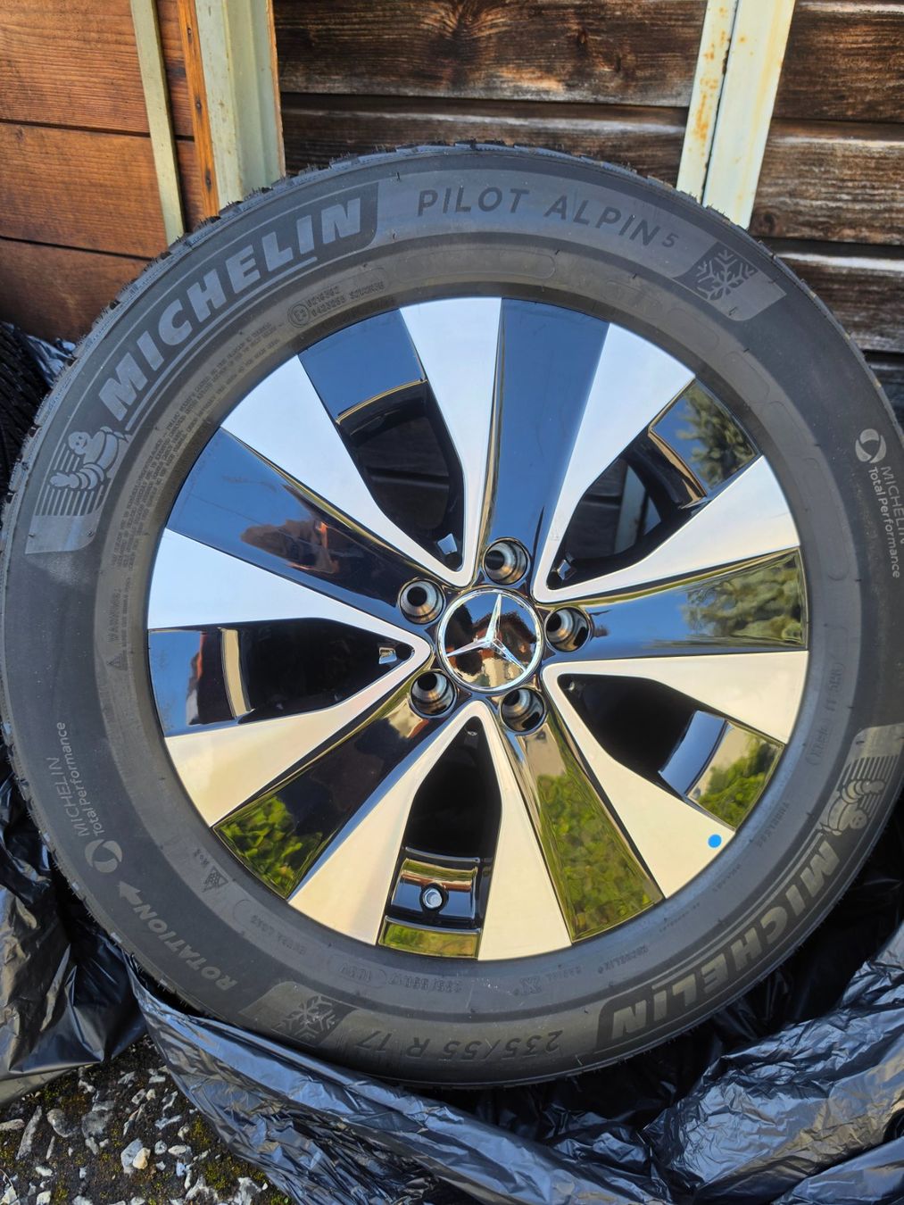 Michelin Pneus & Kompletträder: Komplett Winter Räder – Neu (gemäss Beschreibung) aus Lenzburg von Larosa89
