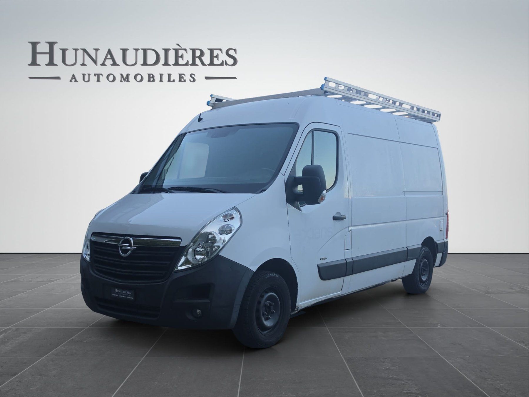 Opel Veicoli commerciali: Opel Movano 23H – Usato da Aclens venduto da hunaudieres2015