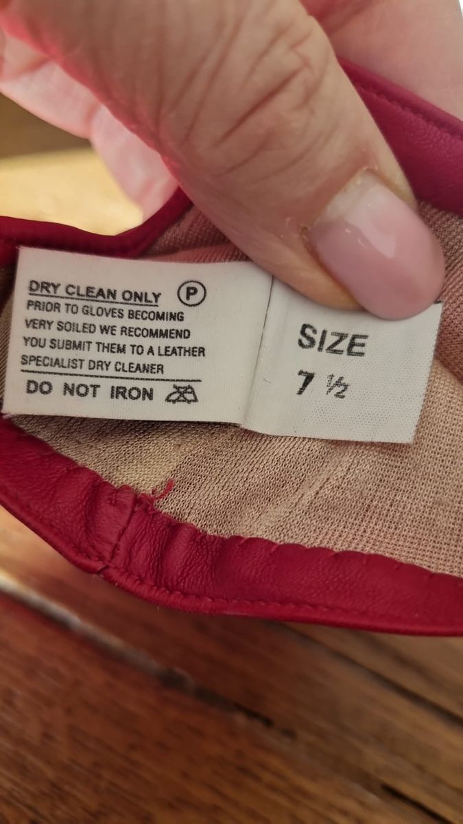Guanti & manicotti: Handschuhe Größe S – Nuovo (secondo la descrizione) da Adliswil venduto da rossoelmare 1