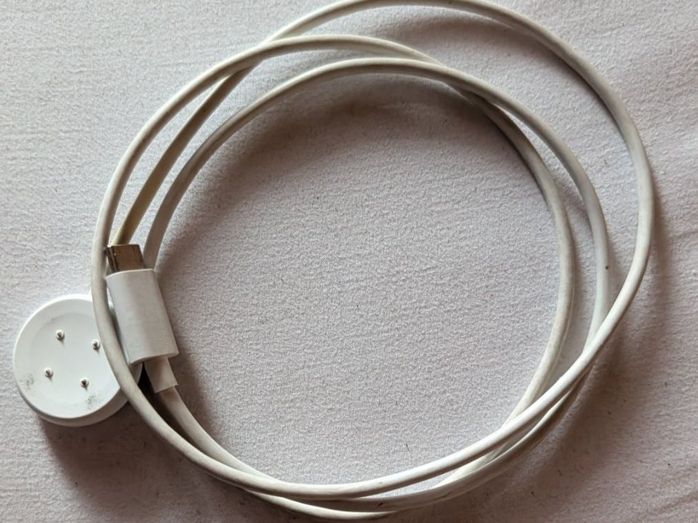 Google Smartwatch: Google Pixel Watch 2 mit Ladekabel in Originalverpackung – Usato da Bärau venduto da Silas16 1