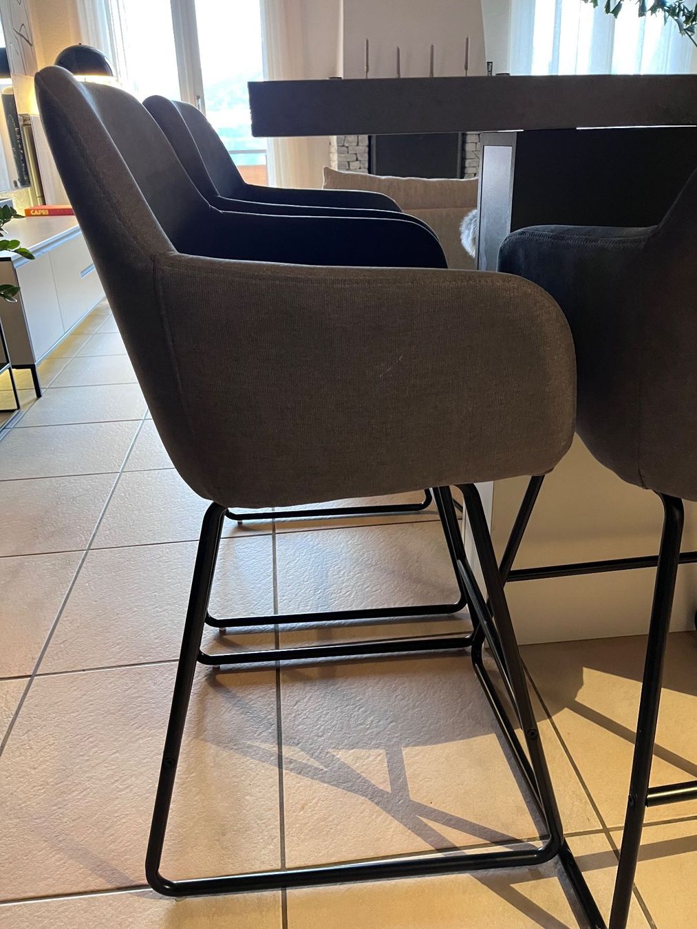 Sgabelli: Tabourets de bar en velours gris état neuf – Usato da Montana venduto da cara54 1