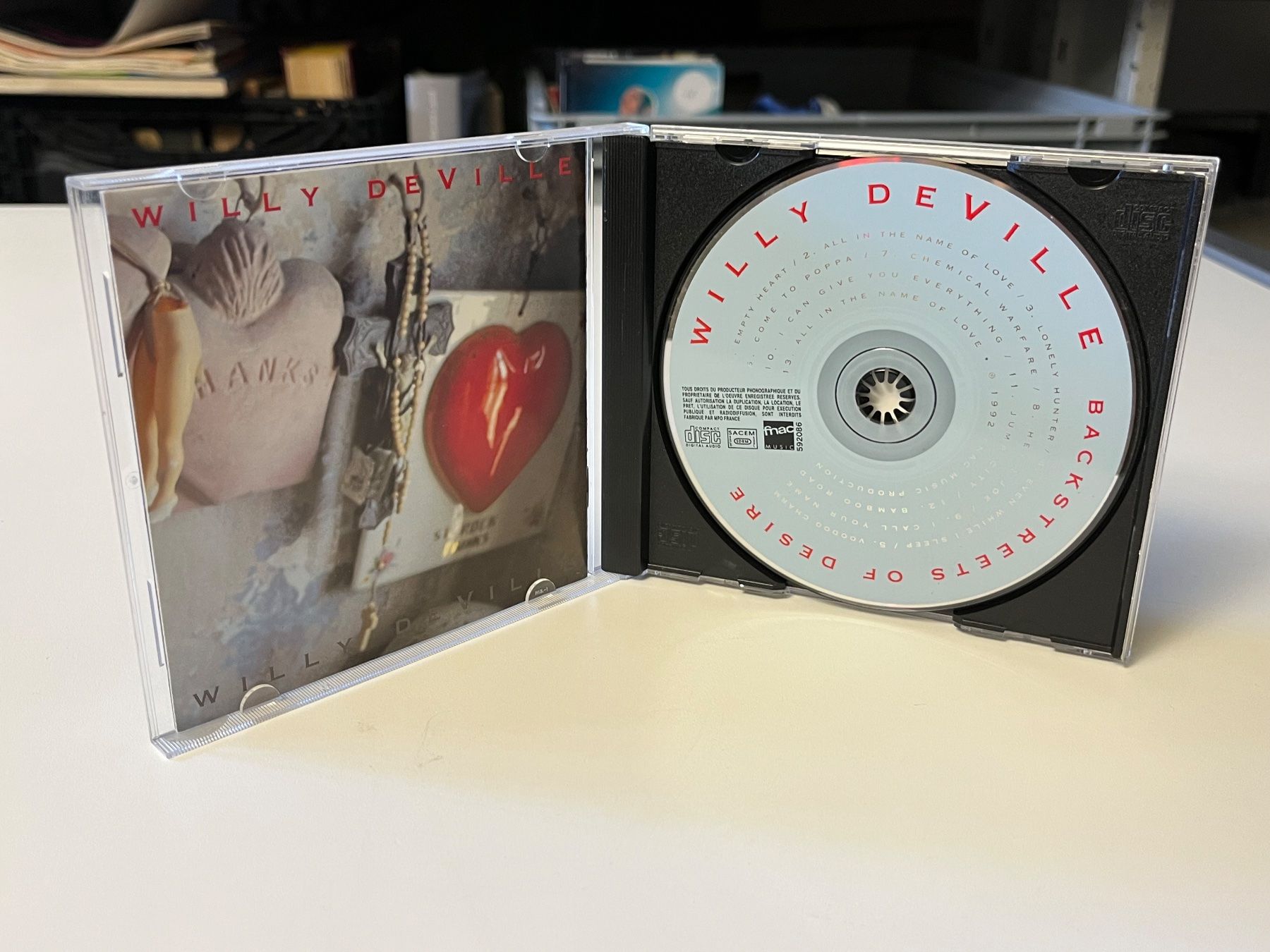 CD: Willy DeVille - Backstreets Of Desire - HJ41B – Usato da Küsnacht ZH venduto da hardrock.earth 2
