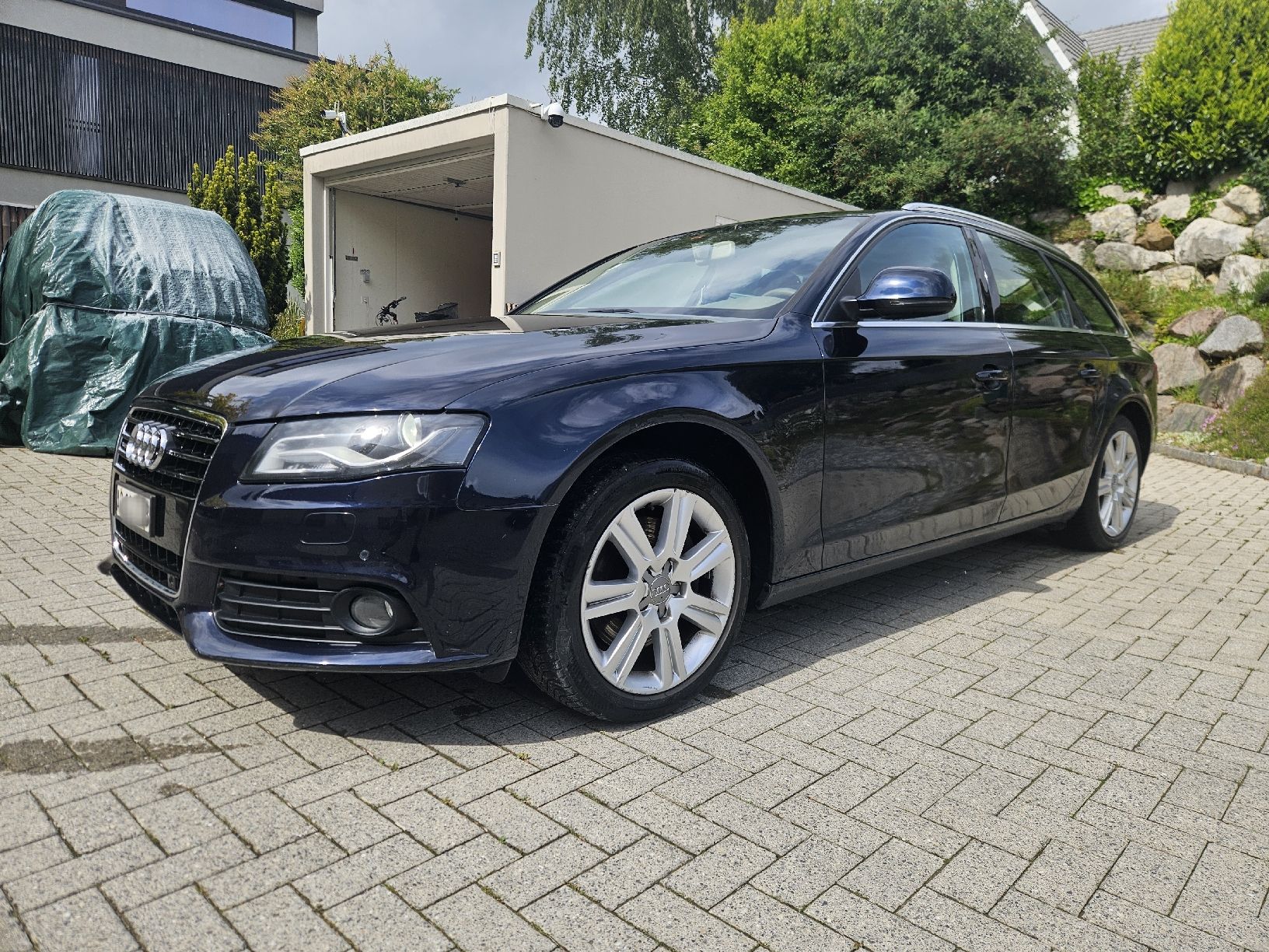 Audi Automobili: Audi A4 Avant 2.3 – Usato da Seengen venduto da cruisenroll 1